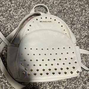Women’s purse backpack